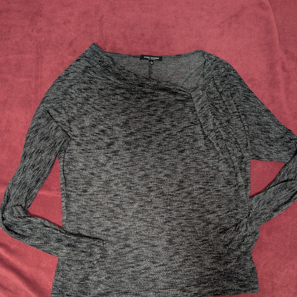 Green Envelope Women's Knit Long Sleeve Top - Size L